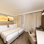 Hotel Western Premier Milano Palace 4*