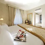 Western Premier Milano Palace Hotel 4*