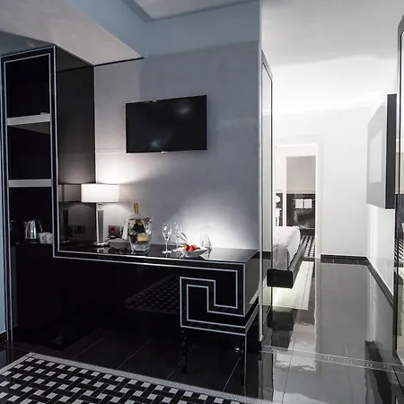 Western Premier Milano Palace 4* מודנה