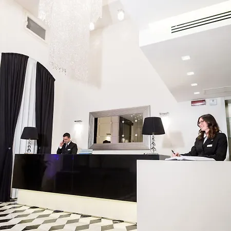 Hotel Western Premier Milano Palace 4*