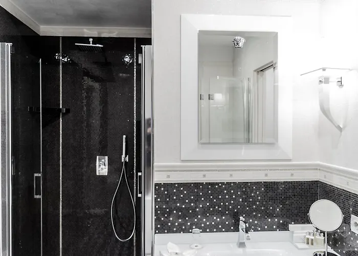 Western Premier Milano Palace فندق 4*