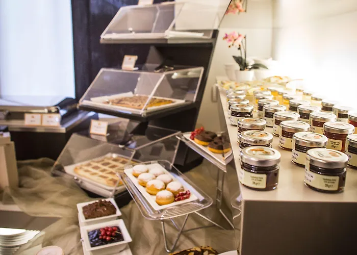 Western Premier Milano Palace فندق