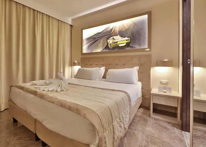 Western Premier Milano Palace Hotel 4*